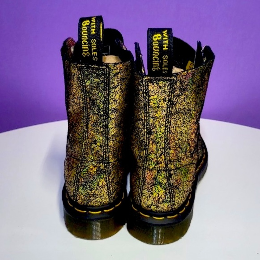 Dr.Martens Pascal Gold Iridescent Crackle - Picture 4 of 10